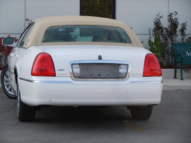 2008 Lincoln Town Car