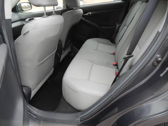Photo of 2009 Gray Toyota Matrix