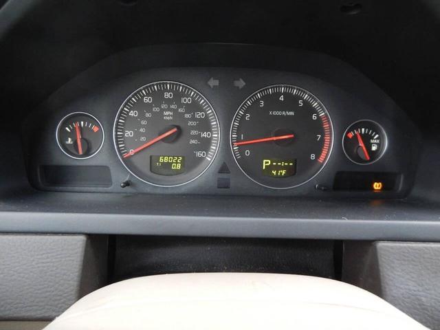 Photo of 2008 Gray Volvo XC90