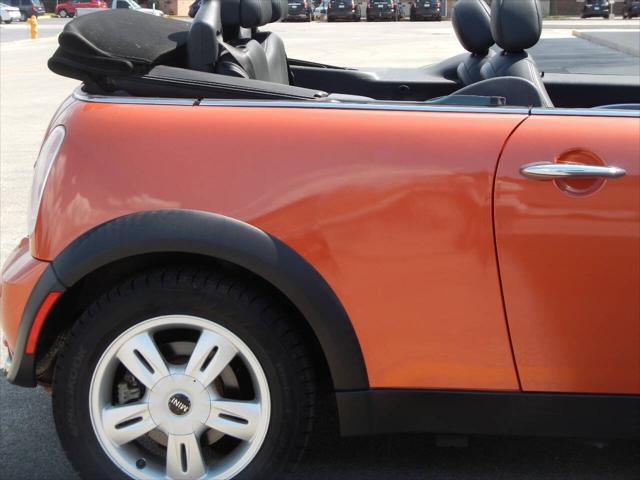 Photo of 2006 Red MINI Cooper S