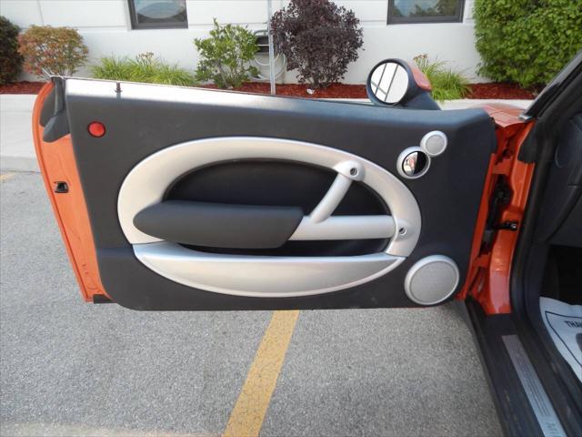 Photo of 2006 Red MINI Cooper S