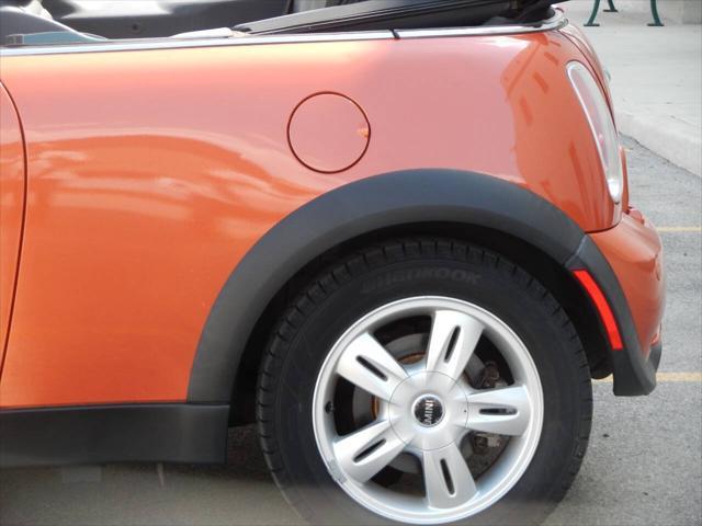Photo of 2006 Red MINI Cooper S