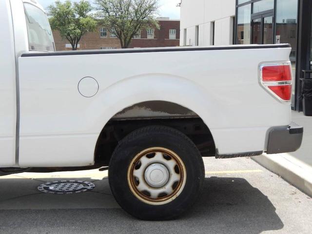 Photo of 2011 White Ford F-150