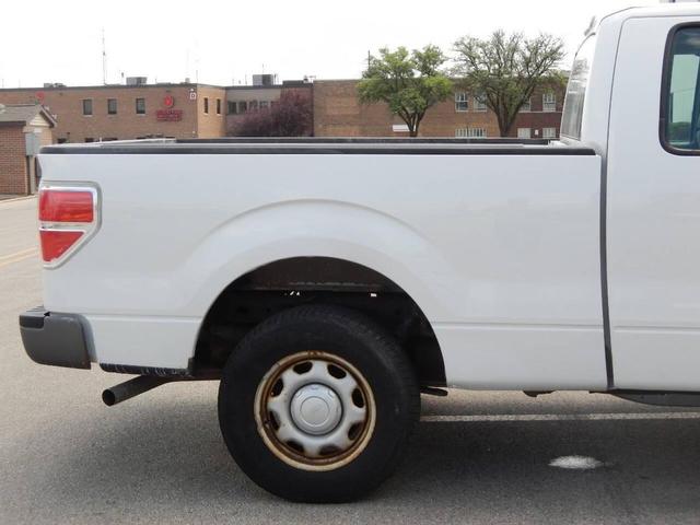 Photo of 2011 White Ford F-150