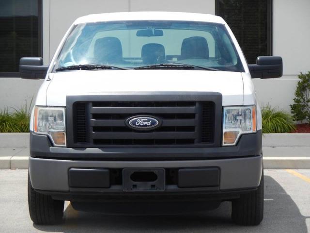 Photo of 2011 White Ford F-150