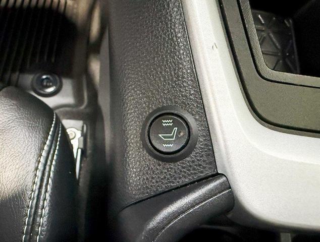 Photo of 2024 Ice Cap Toyota RAV4