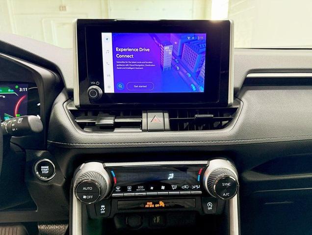 Photo of 2024 Ice Cap Toyota RAV4