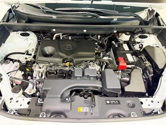Photo of 2024 Ice Cap Toyota RAV4