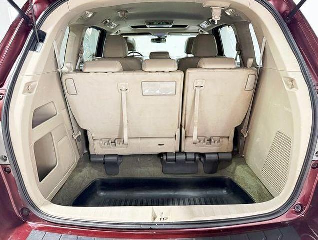 Photo of 2015 Dark Cherry Pearl Honda Odyssey