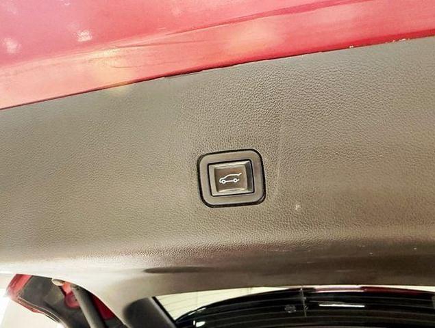 Photo of 2018 Cajun Red Tintcoat Chevrolet Traverse