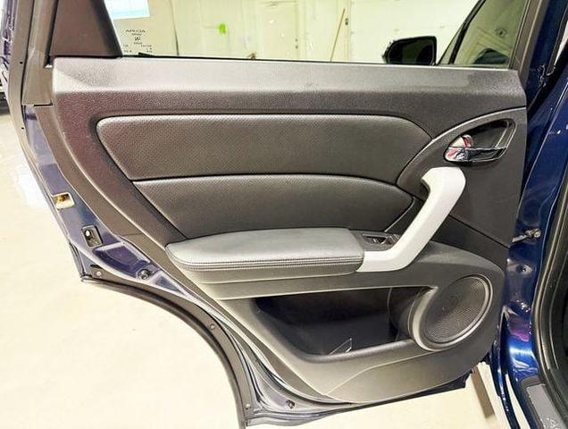 Photo of 2007 Royal Blue Pearl Acura RDX