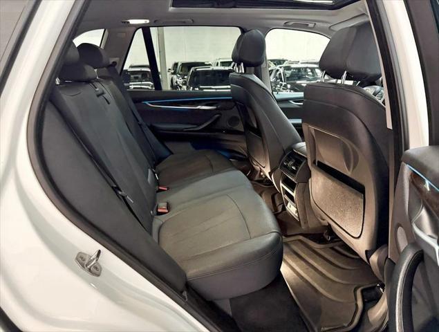 Photo of 2016 Alpine White BMW X5