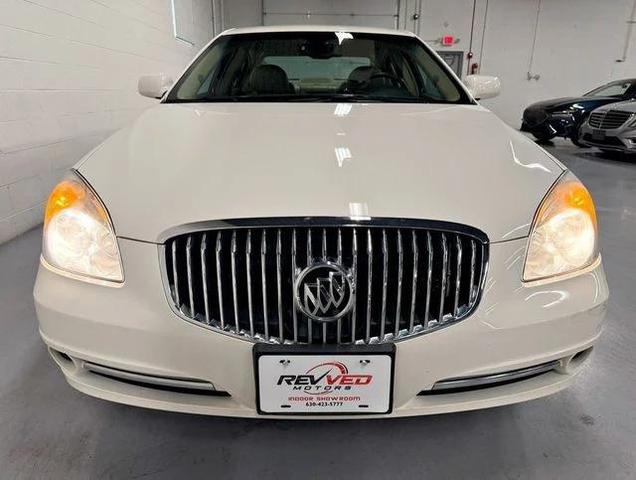 Photo of 2011 White Opal Buick Lucerne