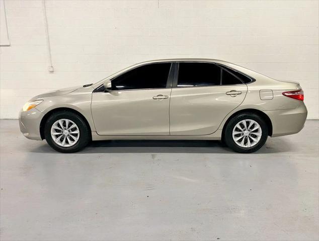 2016 Toyota Camry Hybrid