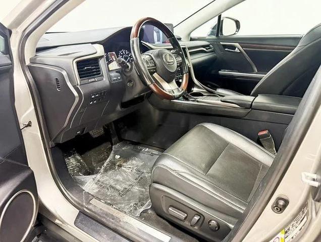 Photo of 2020 Atomic Silver Lexus RX 350
