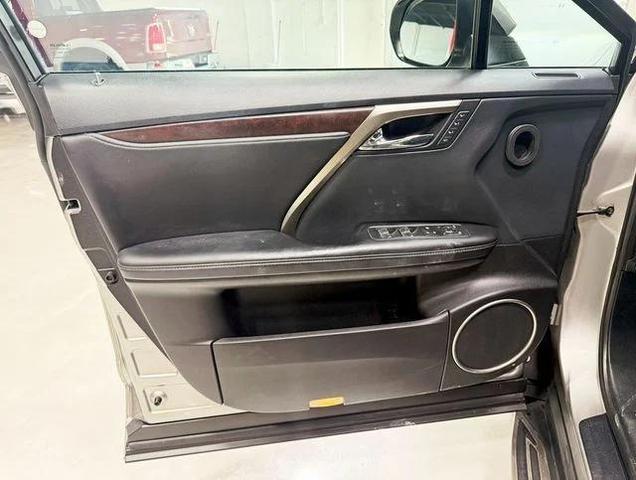 Photo of 2020 Atomic Silver Lexus RX 350