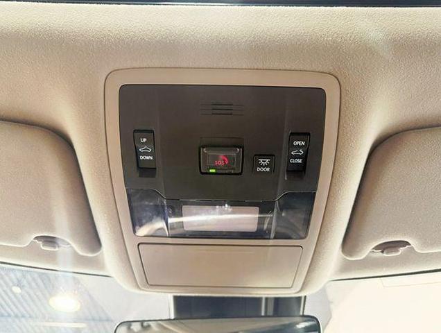 Photo of 2020 Atomic Silver Lexus RX 350