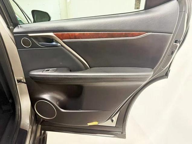 Photo of 2020 Atomic Silver Lexus RX 350