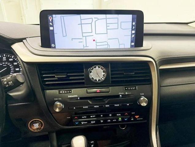 Photo of 2020 Atomic Silver Lexus RX 350