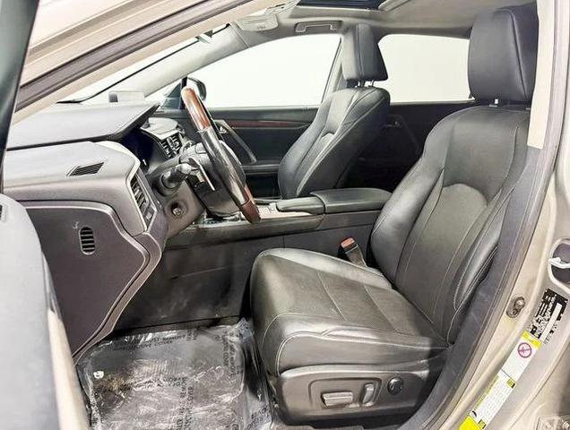Photo of 2020 Atomic Silver Lexus RX 350