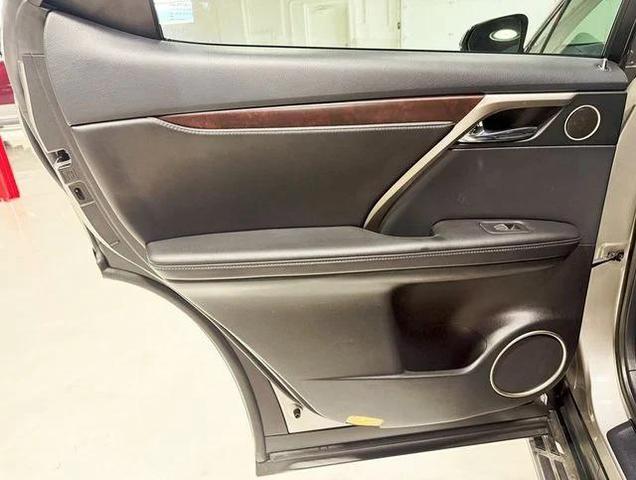 Photo of 2020 Atomic Silver Lexus RX 350
