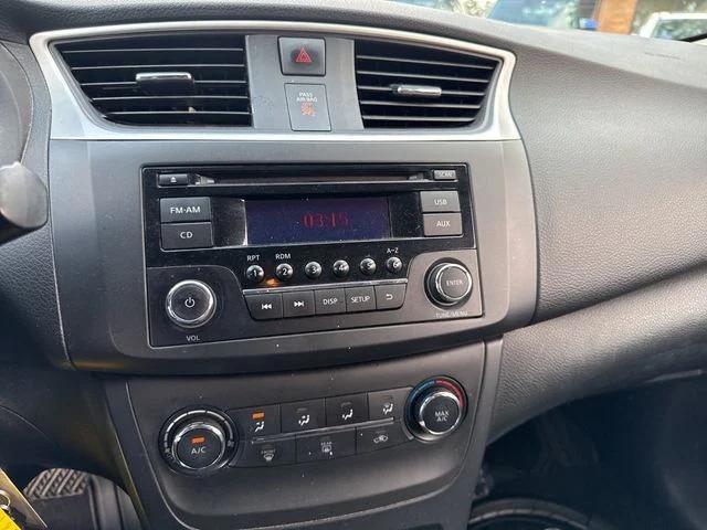 Photo of 2016 Brilliant Silver Metallic Nissan Sentra