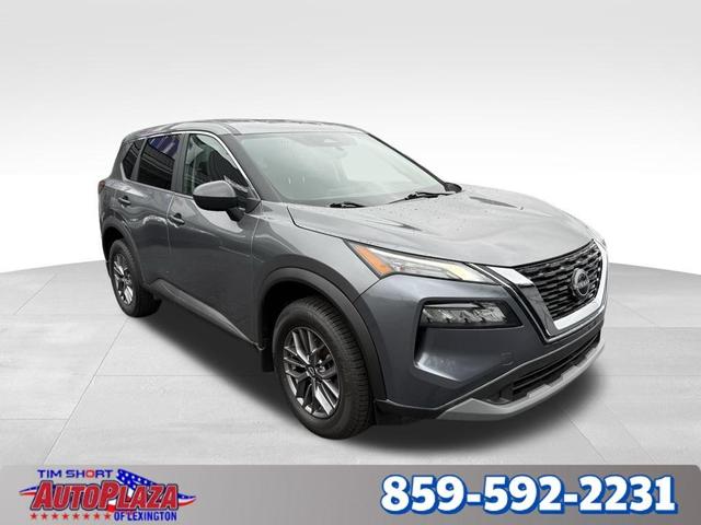 Photo of 2023 Gun Metallic Nissan Rogue