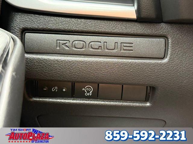 Photo of 2023 Gun Metallic Nissan Rogue