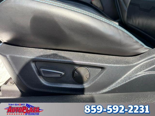 Photo of 2020 Blue Ford Mustang