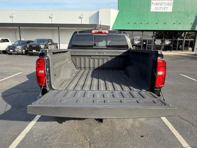 Photo of 2019 Black Chevrolet Colorado