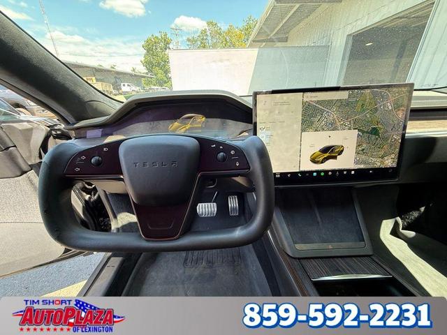 Photo of 2021 Black Tesla Model S