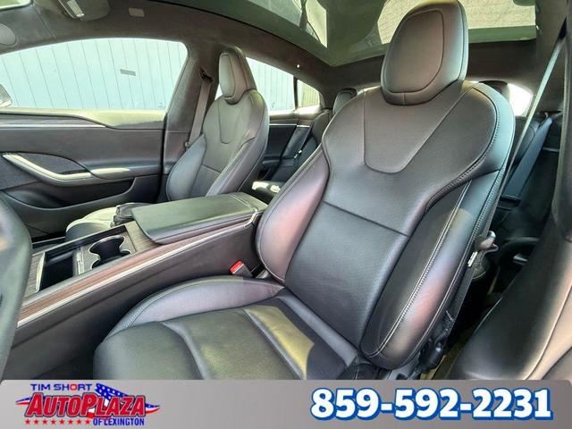 Photo of 2021 Black Tesla Model S