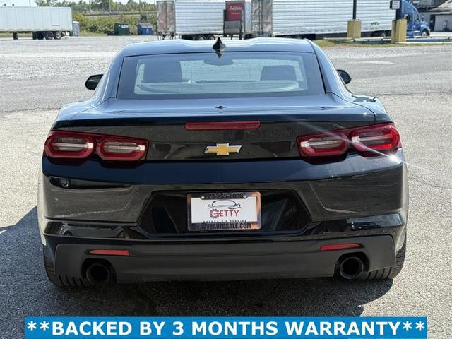 Photo of 2019 Black Chevrolet Camaro