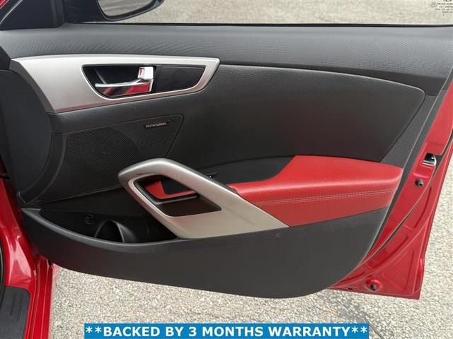 Photo of 2012 Red Hyundai Veloster