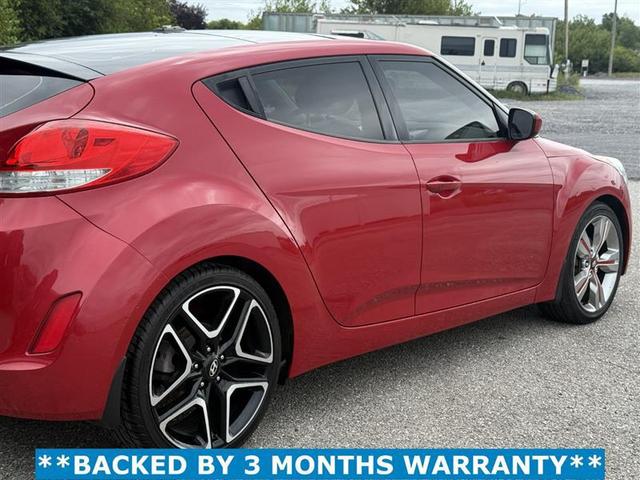 Photo of 2012 Red Hyundai Veloster