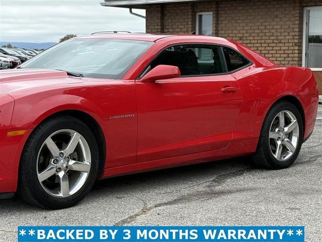 Photo of 2014 Red Chevrolet Camaro