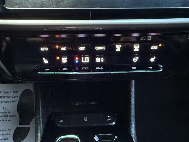 Photo of 2022 Black Chevrolet Bolt EV