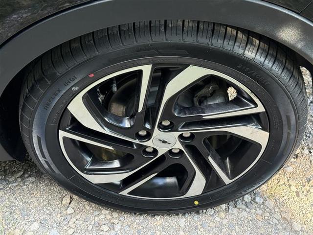 Photo of 2022 Black Chevrolet Bolt EV