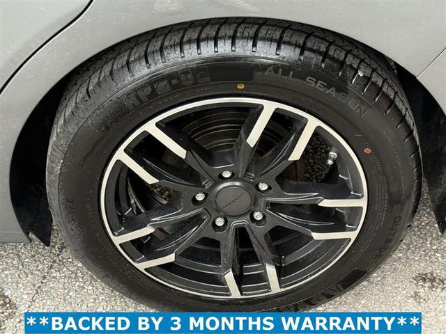 Photo of 2017 Gray Hyundai ELANTRA