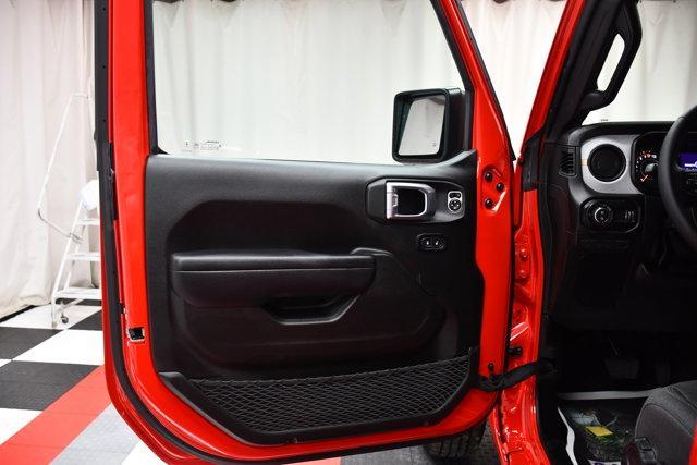 Photo of 2024 Firecracker Red Clearcoat Jeep Gladiator
