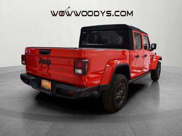 Photo of 2024 Firecracker Red Clearcoat Jeep Gladiator