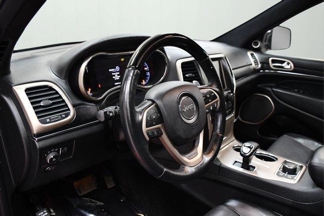 Photo of 2015 Granite Crystal Clearcoat Metallic Jeep Grand Cherokee