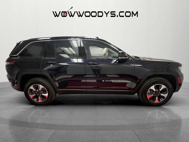 Photo of 2024 Midnight Sky Jeep Grand Cherokee 4xe