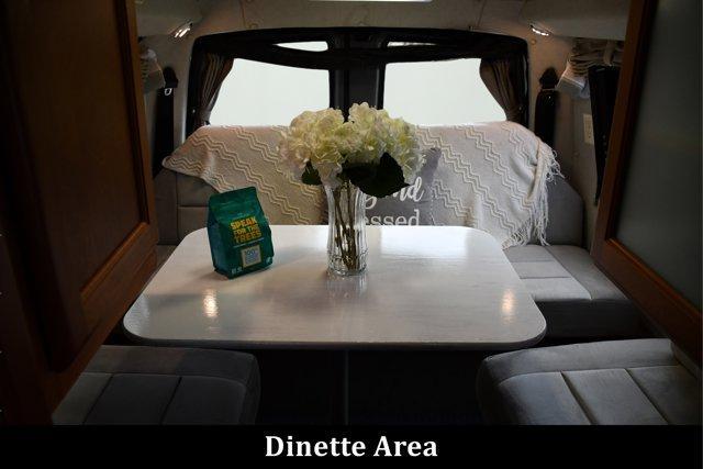 Photo of 2008 Summit White Chevrolet Express 3500