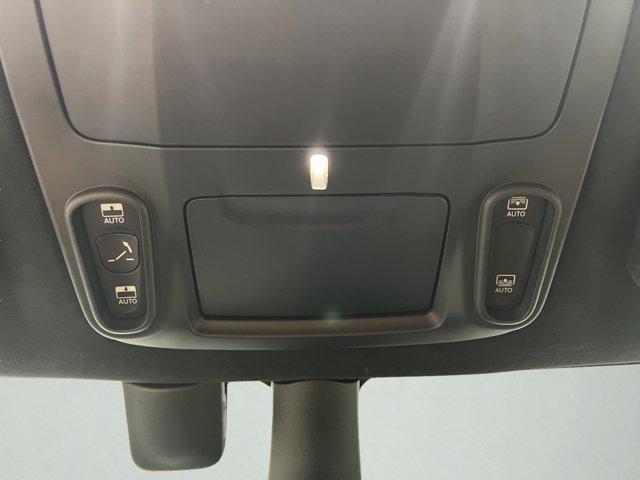 Photo of 2022 Fathom Blue Pearlcoat Chrysler Pacifica Hybrid