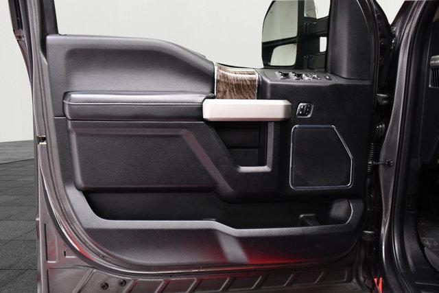 Photo of 2017 Magnetic Metallic Ford F-350