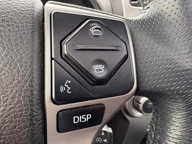 Photo of 2019 Blizzard Pearl Toyota 4Runner
