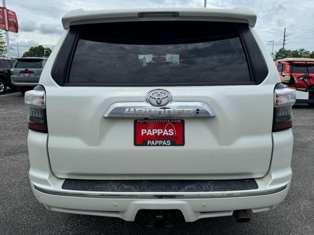 Photo of 2019 Blizzard Pearl Toyota 4Runner