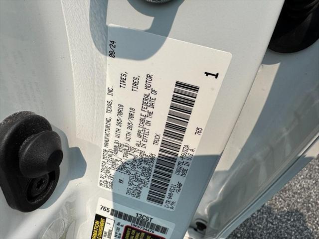 Photo of 2024 Ice Cap Toyota Tundra