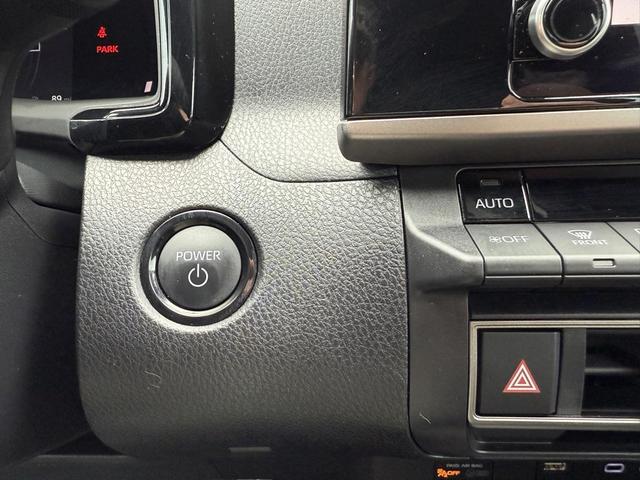 Photo of 2025 Black Toyota Camry